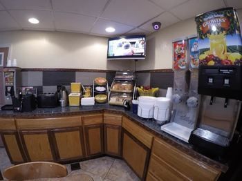 Hotel 6 Nj Newark Liberty Intl Airport